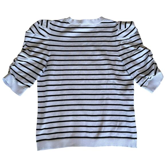 Womens Top Size Medium Black White Puffy Shoulder 3/4 Sleeve Sweater - Picture 4 of 6